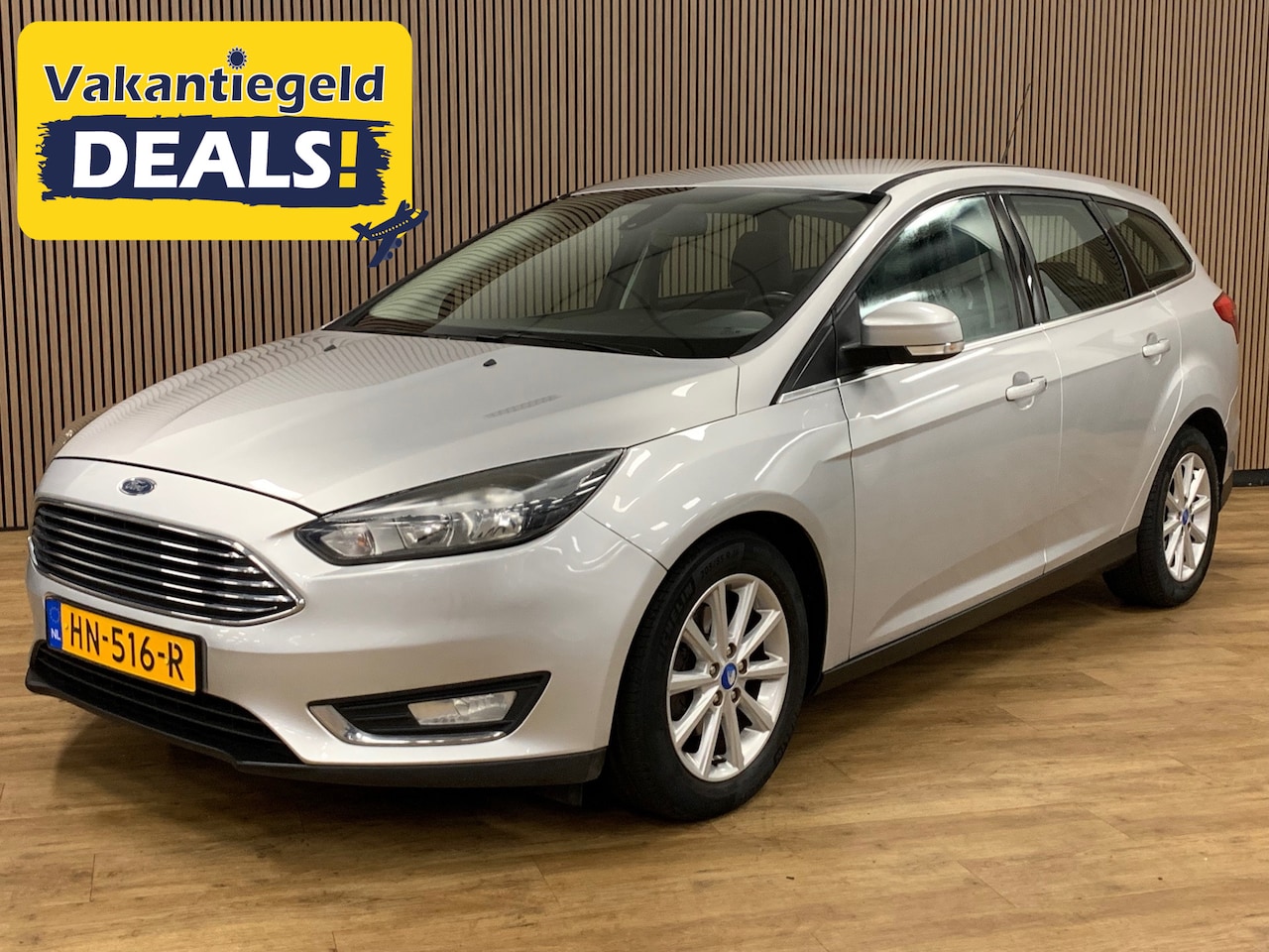 Ford Focus Wagon - 1.0 Titanium Edition|139000KM|Navigatie|Climate Control| - AutoWereld.nl
