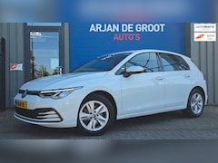 Volkswagen Golf - 1.0 eTSI ACC Carplay® Sfeer Clima Trekhaak Pdc V+A
