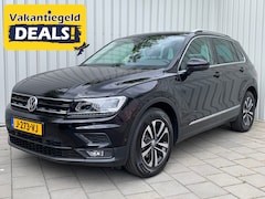 Volkswagen Tiguan - 1.5 TSI ACT Highline Business R|117000KM|Virtual Cockpit|