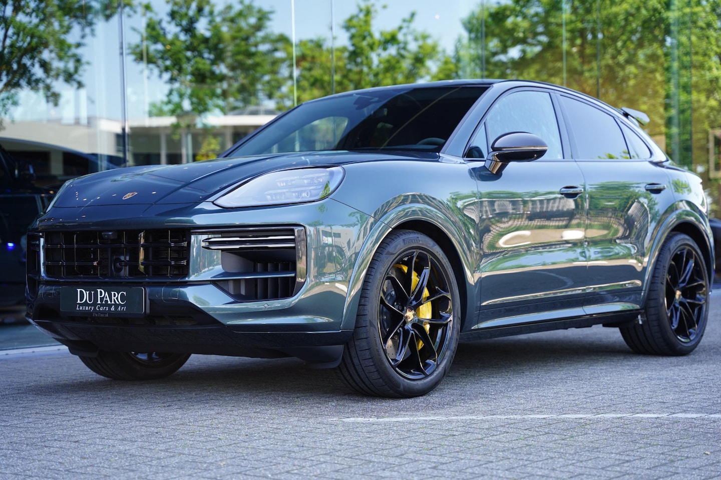 Porsche Cayenne Coupé - 4.0 Turbo E-Hybrid GT / Carbon Design / PTS - AutoWereld.nl