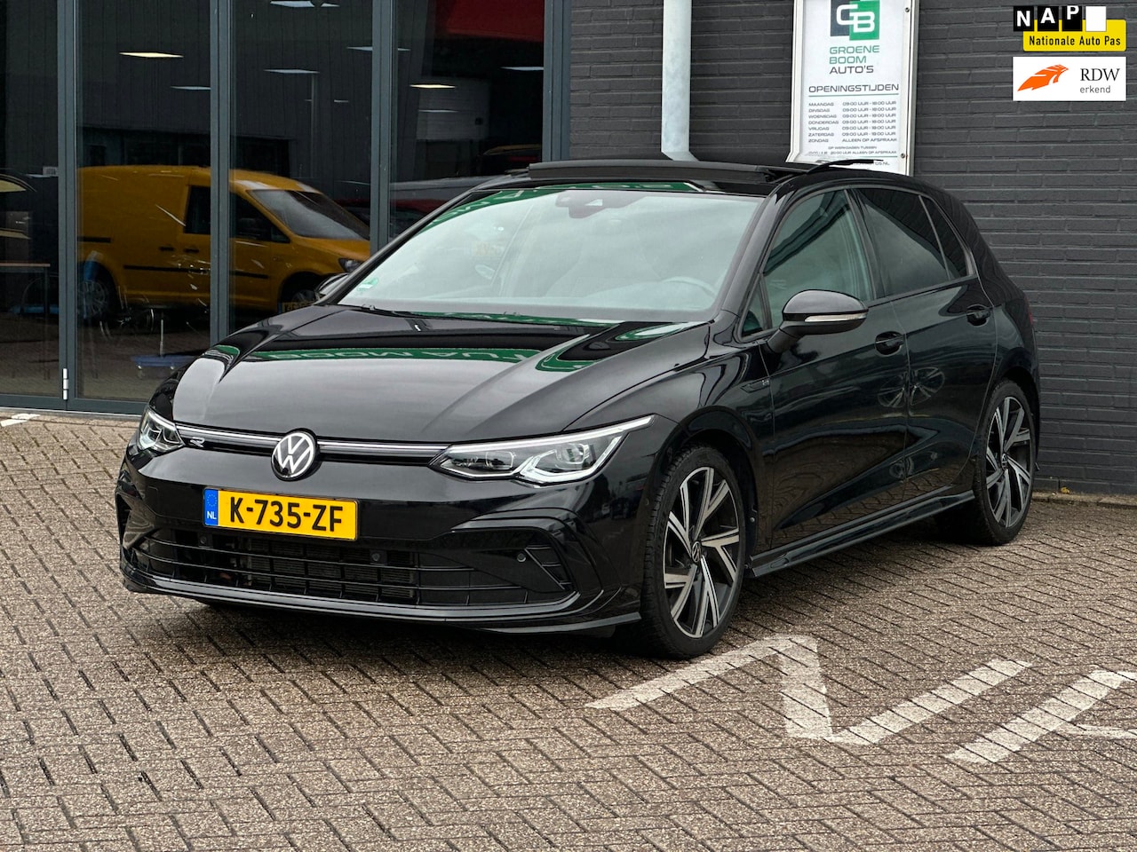 Volkswagen Golf - 1.5 eTSI R-Line/CARPLAY/PANO-DAK/LED/NL-AUTO NAP!! - AutoWereld.nl