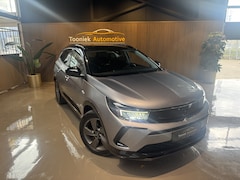 Opel Grandland - 1.2 Turbo Ultimate Navigatie LMV Airco plug in