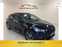Ford Focus - 1.5 EcoBoost Vignale AUTOMAAT/PANO/KEYLESS/B&O/STOELVERWARMING