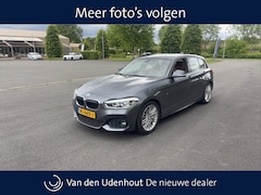 BMW 1-serie - 118i Corporate Lease High Executive / Navigatie / Stoelverwarming / Leder