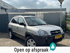 Hyundai Tucson - 2.0i Dynamic - NWE APK - Airco - Cruise