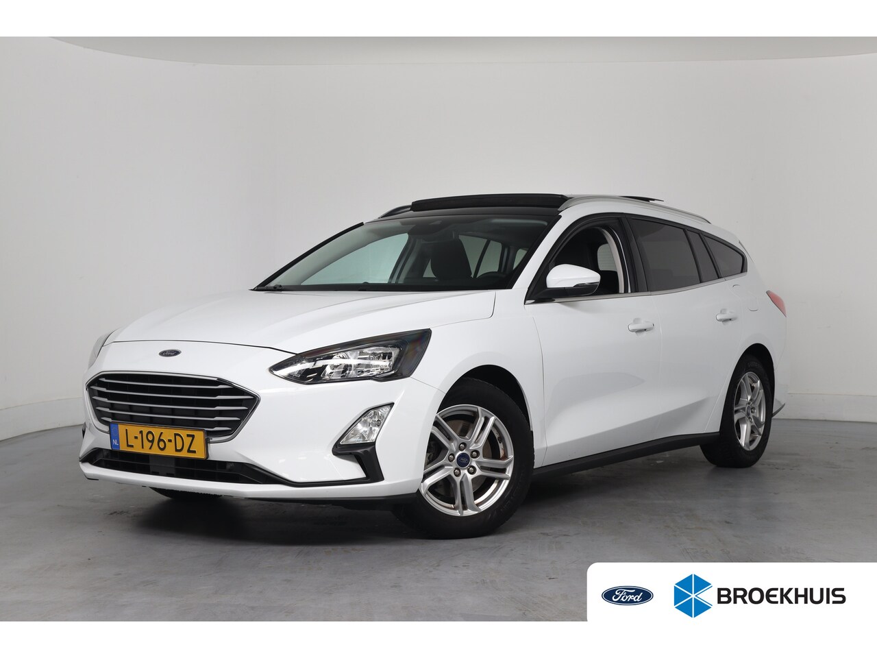 Ford Focus Wagon - 1.0 EcoBoost Trend Edition Business | 1e Eigenaar! | Dealer Onderhouden! | Trekhaak | Open - AutoWereld.nl