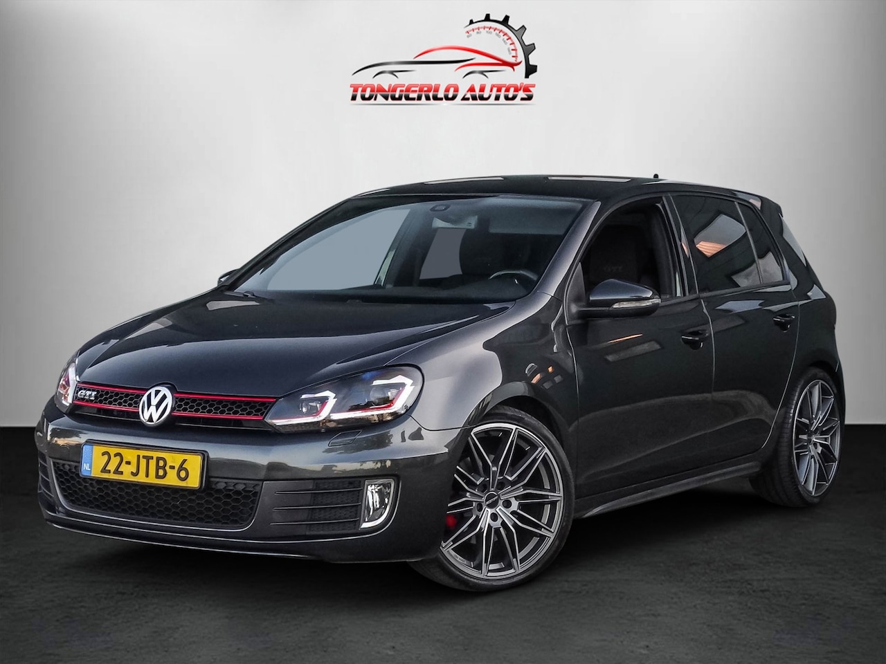 Volkswagen Golf - 2.0 GTI Cruise Carplay Clima 19´´ Lm Nette auto - AutoWereld.nl