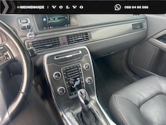Volvo XC70 - 2.0 T5 FWD Summum | Trekhaak | Schuifdak | Parkeersensoren | BLIS | Cruise Control Adaptie