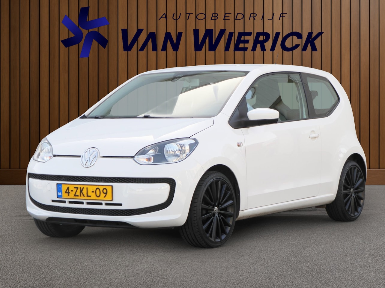 Volkswagen Up! - 1.0 move up! Incl Garantie! | Navi | Bluetooth | Airco | Orgineel NL - AutoWereld.nl