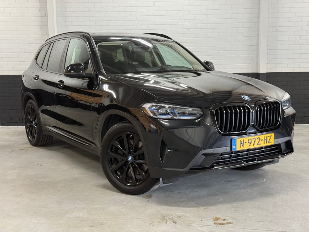 BMW X3 - xDrive30e Bns Ed.+ Camera, PDC, Elektr. trekhaak, Leer! - AutoWereld.nl