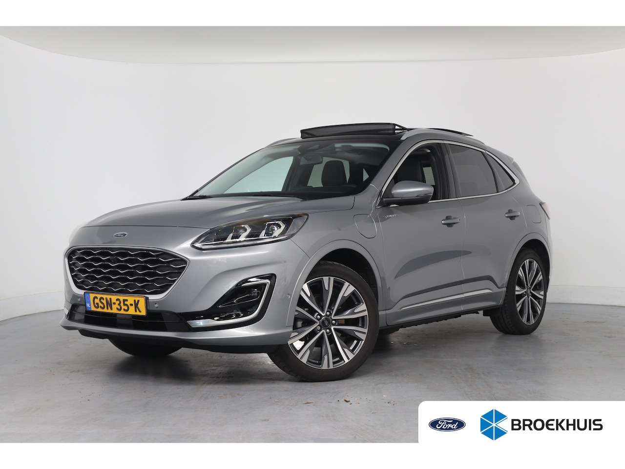 Ford Kuga - 2.5 PHEV Vignale | Dealer Onderhouden! | Open Dak | Trekhaak Leder | Winter Pack | Memory - AutoWereld.nl