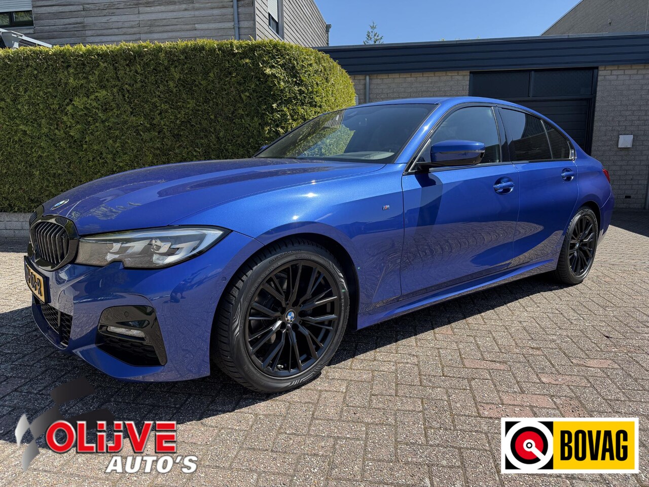 BMW 3-serie - 318i High Executive / M-Sport / Carplay - AutoWereld.nl