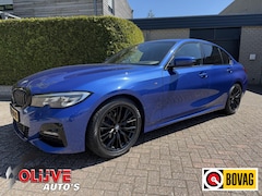 BMW 3-serie - 318i High Executive / M-Sport / Carplay