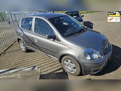 Toyota Yaris - 1.3 VVT-i Sol 19036 KM NAP