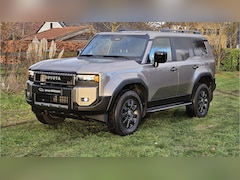 Toyota Land Cruiser 250 - 2.8 D-4D Executive GRIJS KENTEKEN