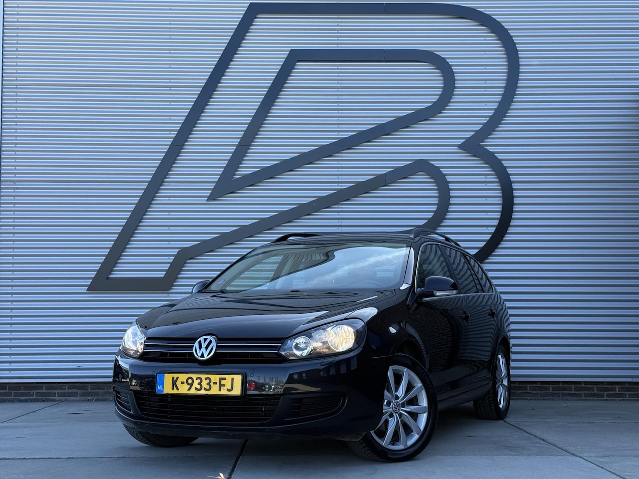 Volkswagen Golf Variant - 1.2 TSI Highline BlueMotion Carplay|Bleutooth|Clima|Cruise|Stoelverwarming|Trekhaak|PDC V+ - AutoWereld.nl