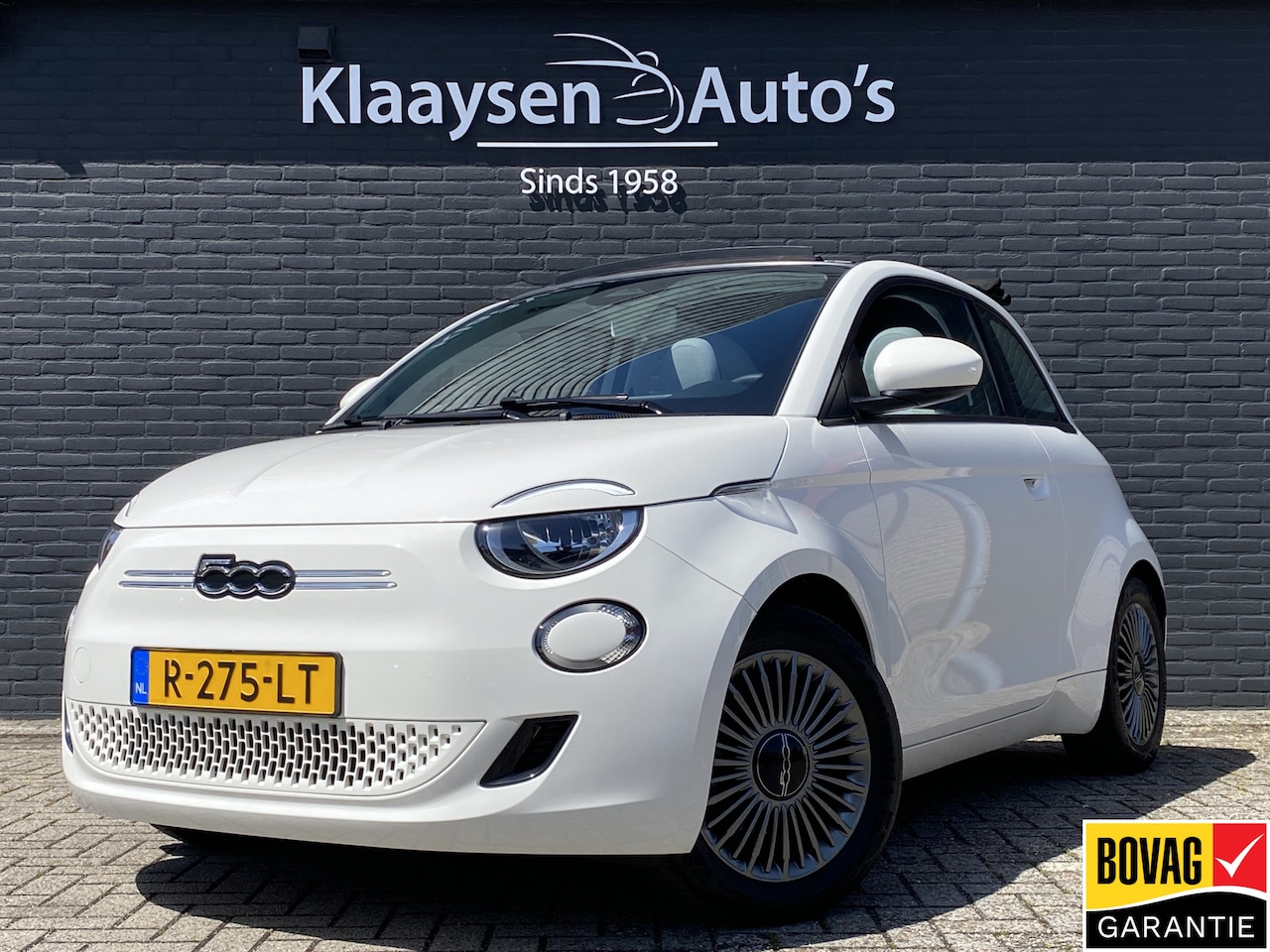Fiat 500 C - Icon 42 kWh 119 pk | 1e eigenaar | navigatie | camera | stoelverwarming | apple carplay/an - AutoWereld.nl