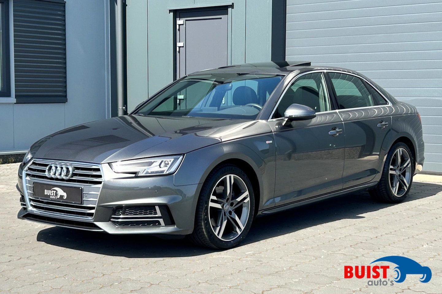 Audi A4 Limousine - 1.4 TFSI 150pk S-Line SCHUIFDAK 25525KM! NL-auto! - AutoWereld.nl
