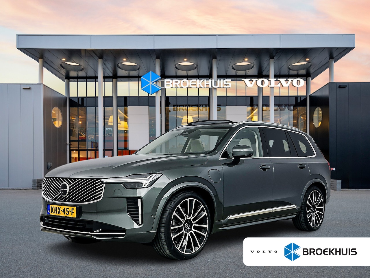 Volvo XC90 - T8 Recharge Ultra Bright Excecutive Edition | 22" | Gelaagd & Getint Glas | Int. Kinderzit - AutoWereld.nl