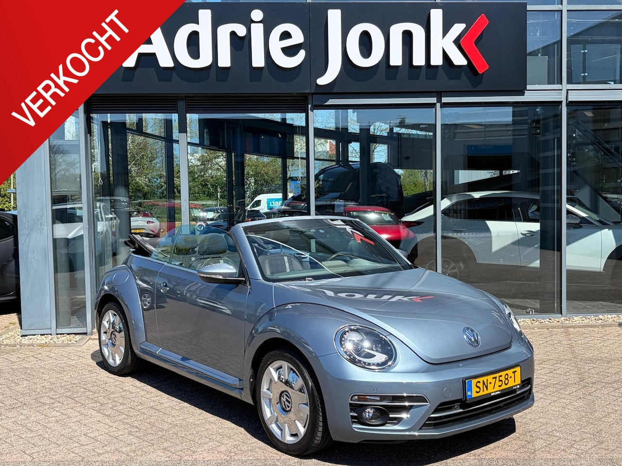 Volkswagen Beetle Cabriolet - 1.4 TSI Exclusive Series | AUTOMAAT | 1e EIGENAAR * | NAVIGATIE | CLIMATE CONTROL | CRUISE - AutoWereld.nl