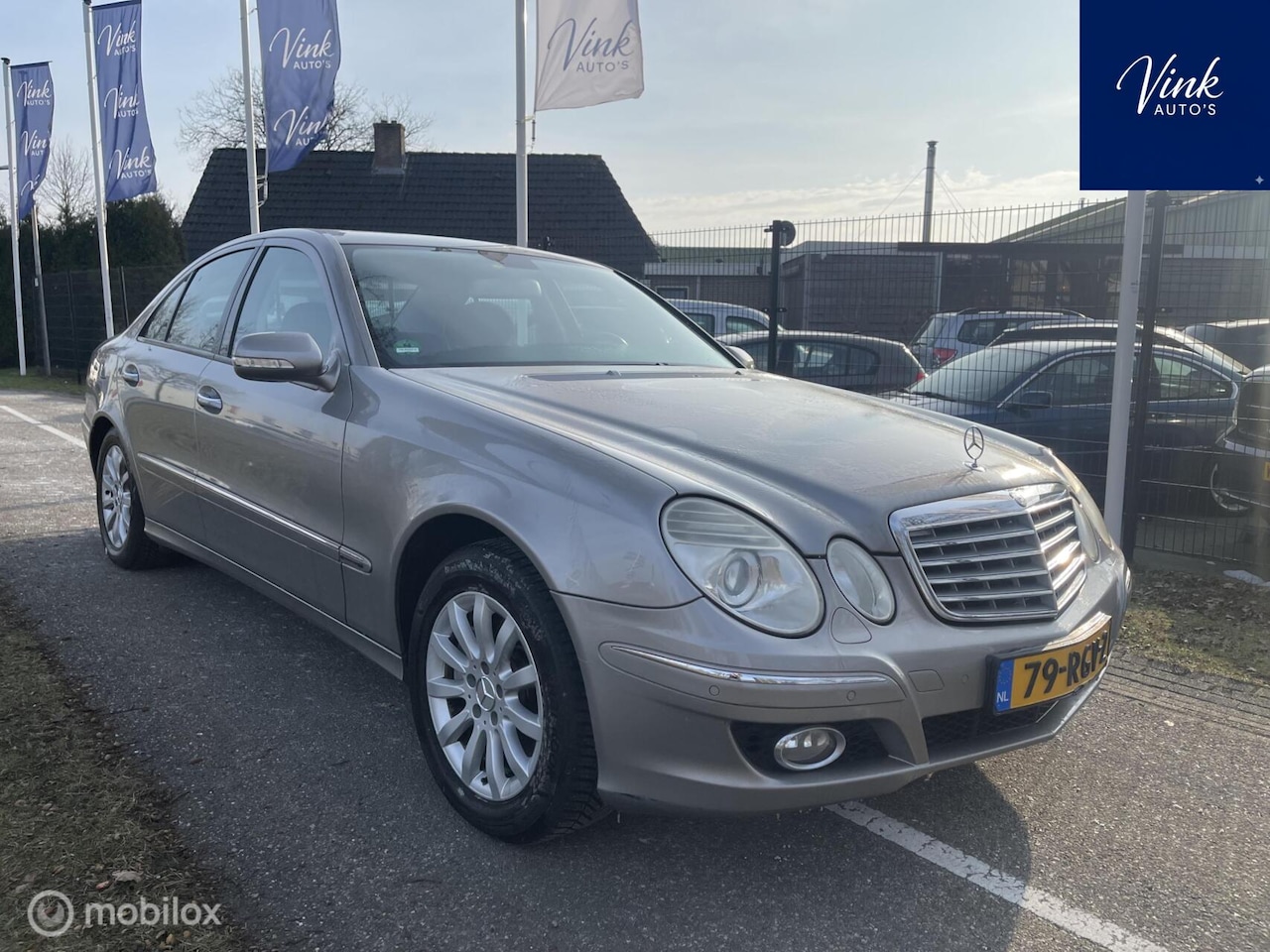 Mercedes-Benz E-klasse - 350 4Matic|Uniek | Luchtvering | Elektrisch verstelbare stoelen | Schuif/kanteldak | Comma - AutoWereld.nl