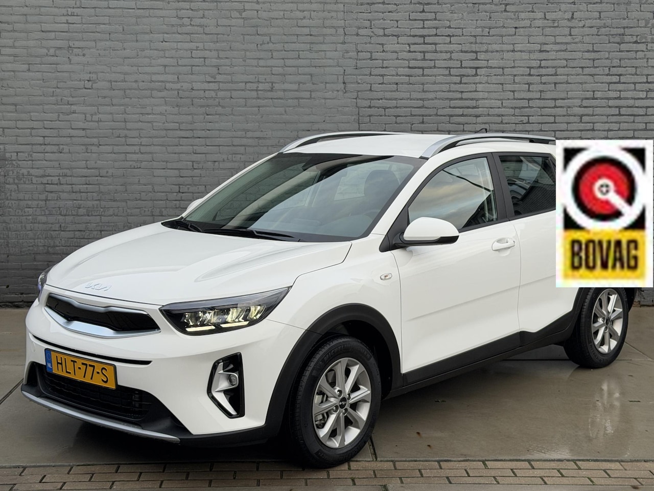 Kia Stonic - 1.0 T-GDi MHEV DynamicLine | NAVI | CLIMA | CAMERA | BOVAG! - AutoWereld.nl