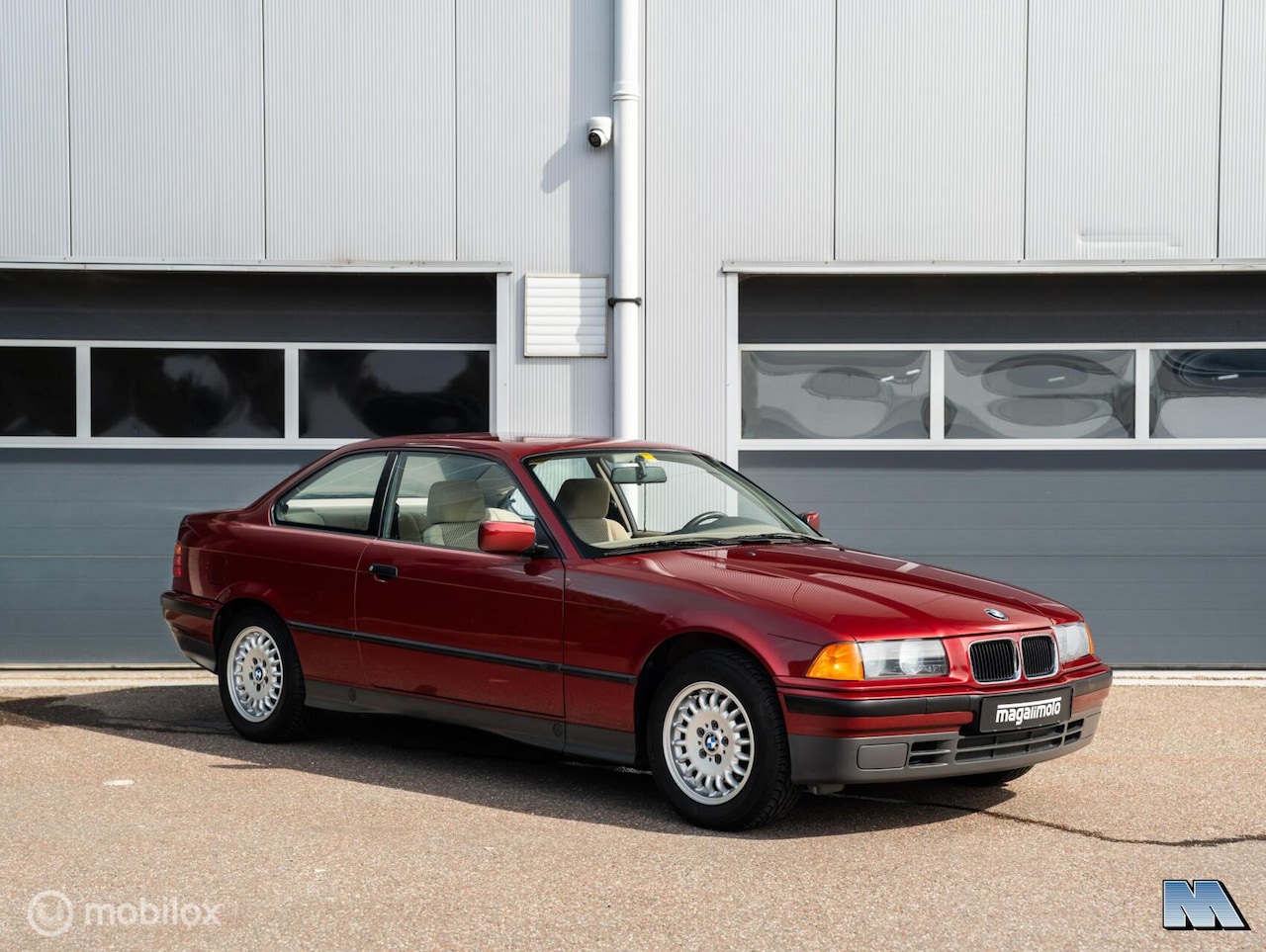 BMW 3-serie Coupé - 318iS 318iS - AutoWereld.nl