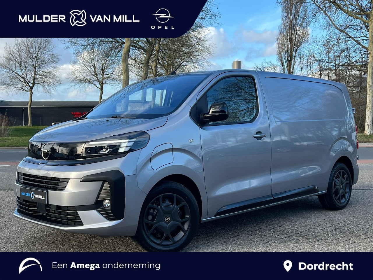 Opel Vivaro Electric - L2 75 kWh 136pk | ACTIE| 8 jaar garantie | 0% financial lease | 2-zits | Full ECO LED kopl - AutoWereld.nl