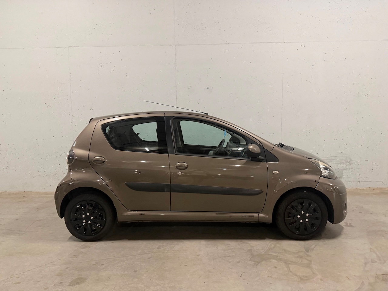 Toyota Aygo - 1.0 VVT-i Comfort 5drs. Airco - AutoWereld.nl