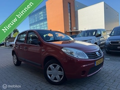 Dacia Sandero - 1.2 Benzine 5 deurs
