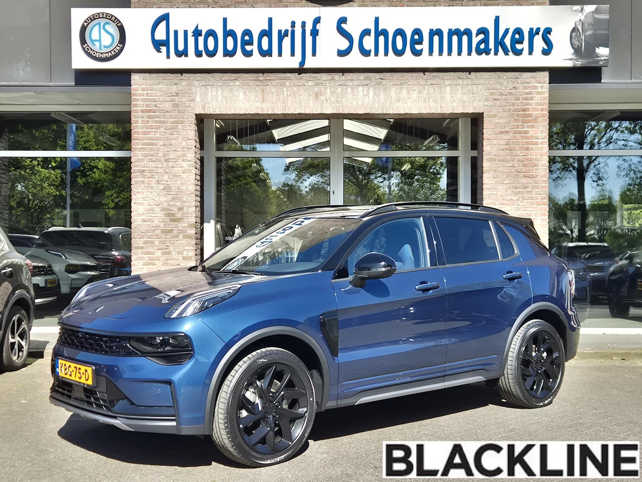 Lynk & Co 01 - 1.5 BLACKLINE + STUURVERWARMING MY23 360-CAMERA STUUR/STOELVERW. ROLHOES PANO/SCHUIF MEMOR - AutoWereld.nl