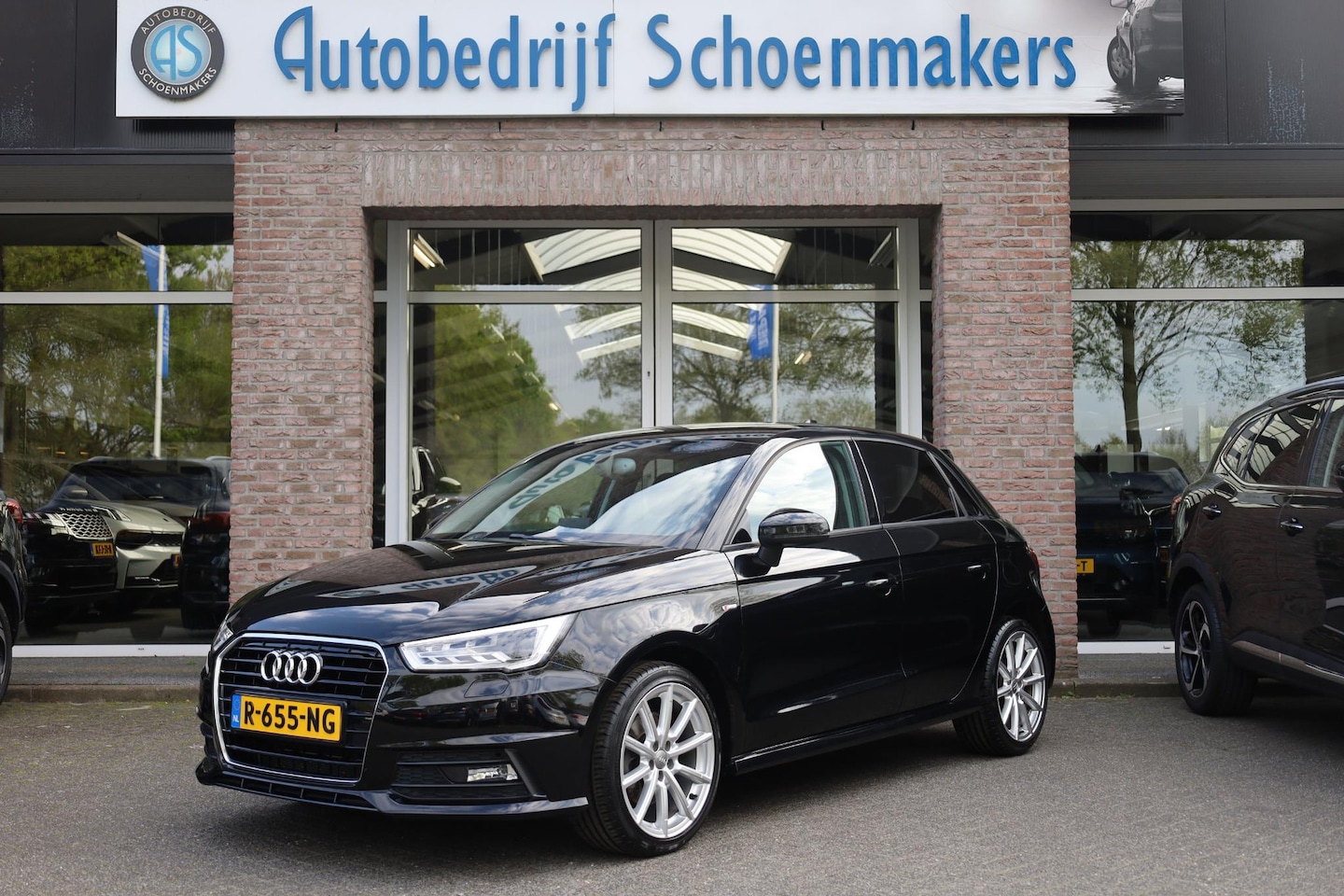 Audi A1 Sportback - 1.4 TFSI Sport S line Edition HALF-LEER STOELVERW. CLIMA BT-TELEFOONVERB. PDC 17''LMV - AutoWereld.nl