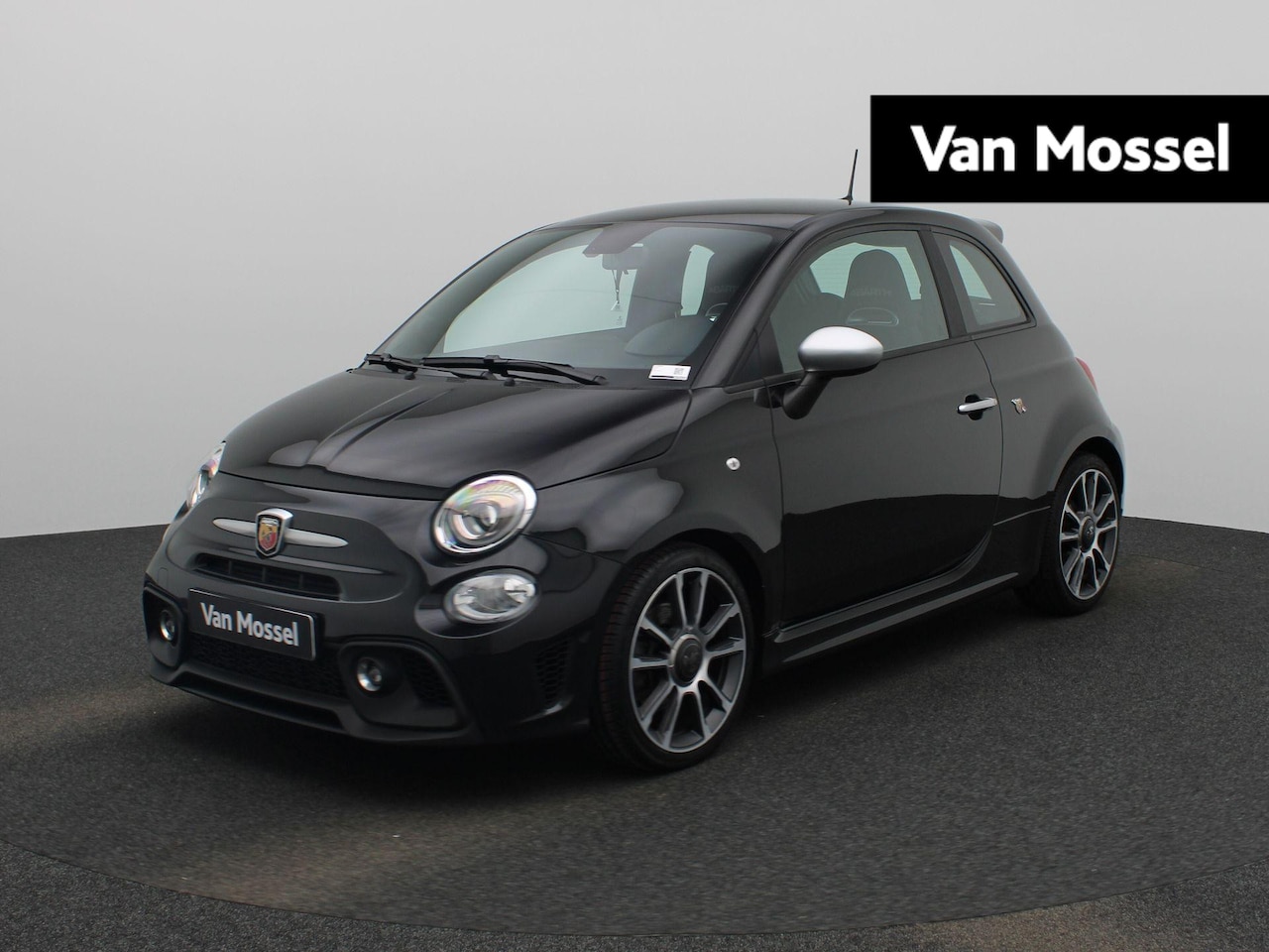 Fiat 500 Abarth - 1.4 T-Jet Turismo 595 | 165PK | Lederen Sportstoelen | 17'' Lichtmetalen Velgen | Apple Ca - AutoWereld.nl
