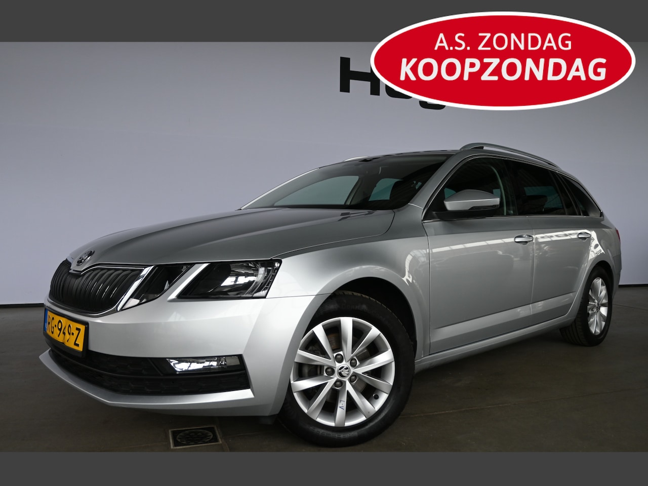 Skoda Octavia Combi - 1.0 TSI Greentech Ambition Business Automaat Navigatie Stoelverwarming Rijklaarprijs! Inru - AutoWereld.nl