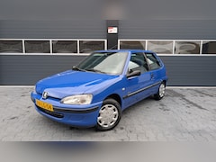 Peugeot 106 - 1.1 Accent Lage km stand 67k nieuwe Distributiriem en waterpomp