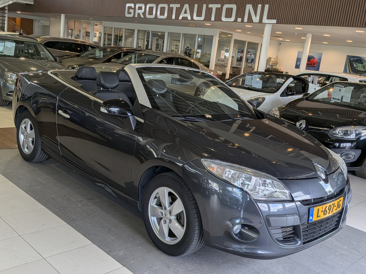 Renault Mégane coupé cabriolet - 1.4 TCE Dynamique Panoramadak, Airco, Cruise Control, Stuurbekrachtiging - AutoWereld.nl