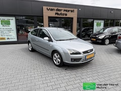 Ford Focus - 1.6-16V First Ed