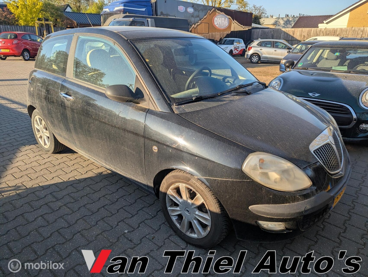 Lancia Y(psilon) - Ypsilon 1.4-16V Platino - AutoWereld.nl