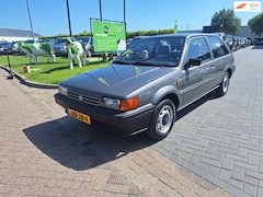 Nissan Sunny - 1.3 L / AUTOMAAT / Uitzonderlijk netjes / NIEUWE APK