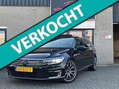 Volkswagen Passat Variant - 1.4 TSI GTE Highline Dynaudio / LED / VirtualCockpit/ Dodehoeksensor / Line Assist / Pano