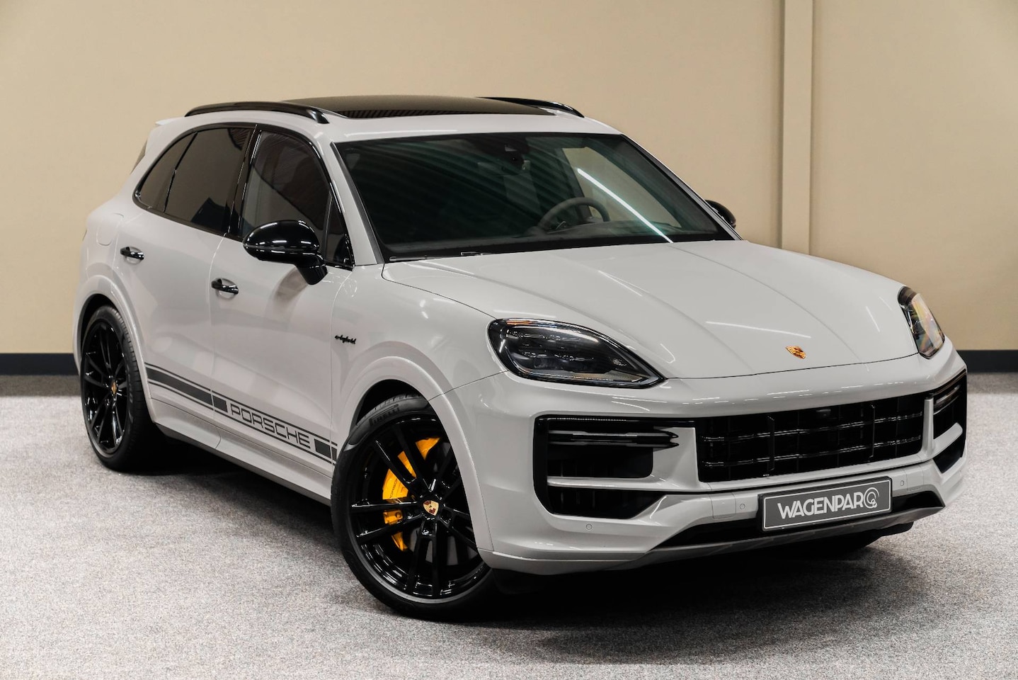 Porsche Cayenne - Turbo E-Hybrid ACHTERAS*SPDESIGN*HEADUP*SUITLAAT - AutoWereld.nl