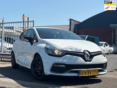 Renault Clio - 1.6 R.S. | NL-Auto | 200 PK | Automaat | Climate | 17 “ LMV | Keyless entry |