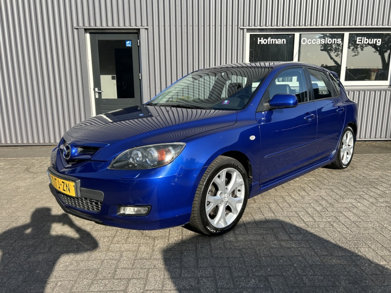 Mazda 3 - 2.0-16V 150PK GT-M Leer Cruise Airco APK! - AutoWereld.nl