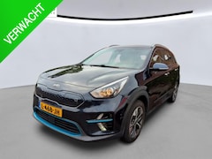 Kia e-Niro - DynamicLine 64 kWh NL-AUTO | 1/2 LEDER | NAVI+CARPLAY