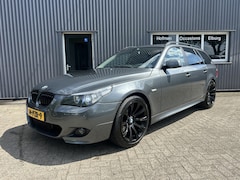 BMW 5-serie Touring - 530i Executive M-sport Apple Carplay PDC 19" LMV