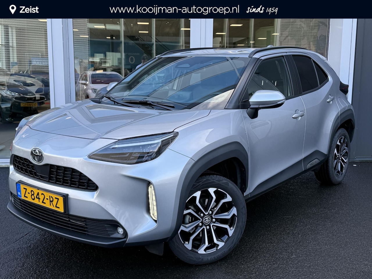 Toyota Yaris Cross - 1.5 Hybrid 115 First Edition | Achteruitrijcamera | Navigatie | Keyless go/start | Climate - AutoWereld.nl
