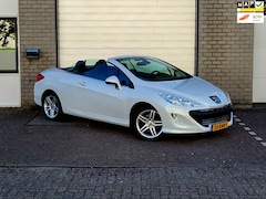 Peugeot 308 CC - 1.6 THP Griffe / Cabrio / Leer / Navi / Pdc / Stoelverwarming / Alu / 1e eigenaar