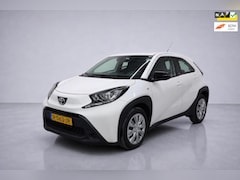 Toyota Aygo X - 1.0 VVT-i MT Play