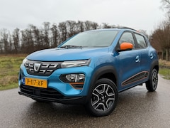 Dacia Spring - Comfort Plus 27 kWh / Full Electric / Automaat / Airco / Navi / Leder / Camera / Cruise Co