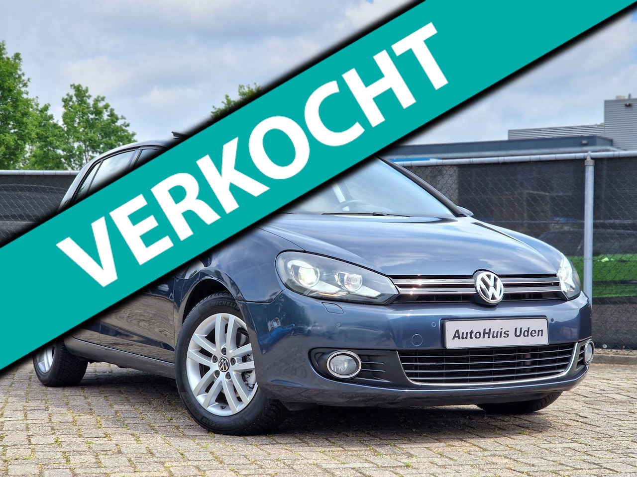 Volkswagen Golf - 1.4 TSI Highline*Automaat*Dak*Navi*Pdc* - AutoWereld.nl